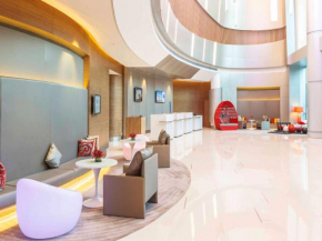 Отель Novotel Manila Araneta City Hotel - Multiple Use and Staycation Approved  Манила